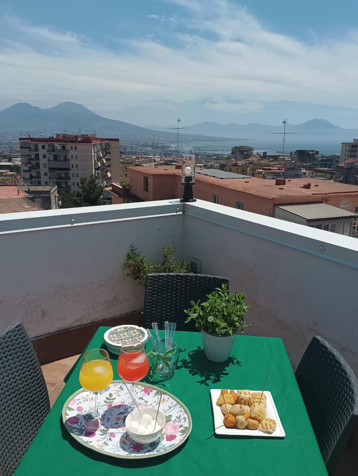 Bed and Breakfast Bella Mbriana Napoli Esterno foto